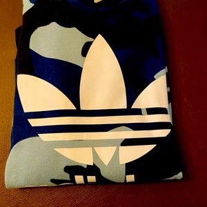 Boys Adidas camo blue sweatshirt